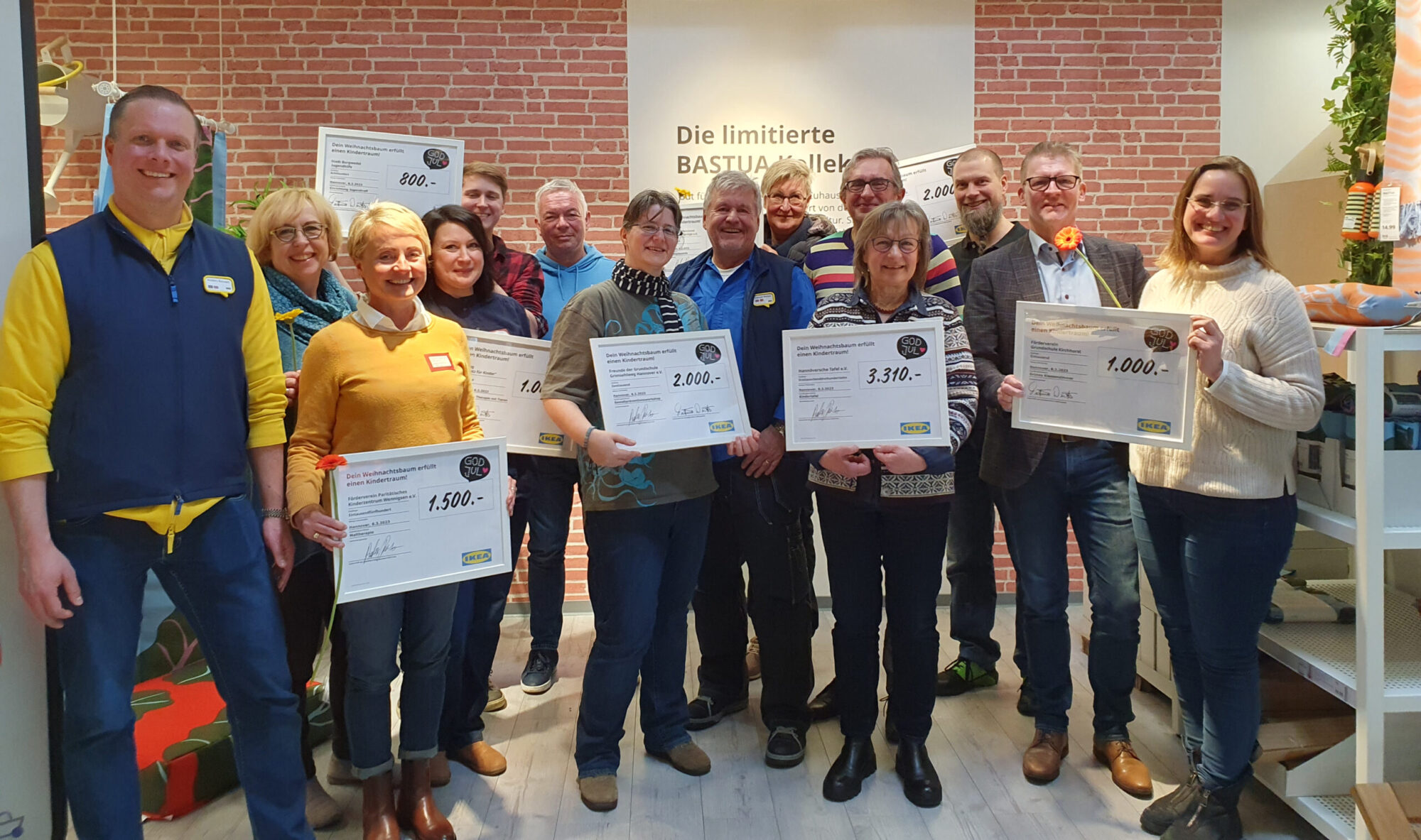 IKEA „Weihnachtsbaum erfüllt Kindertraum“